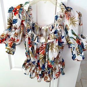 Floral off-shoulder ruffle top
